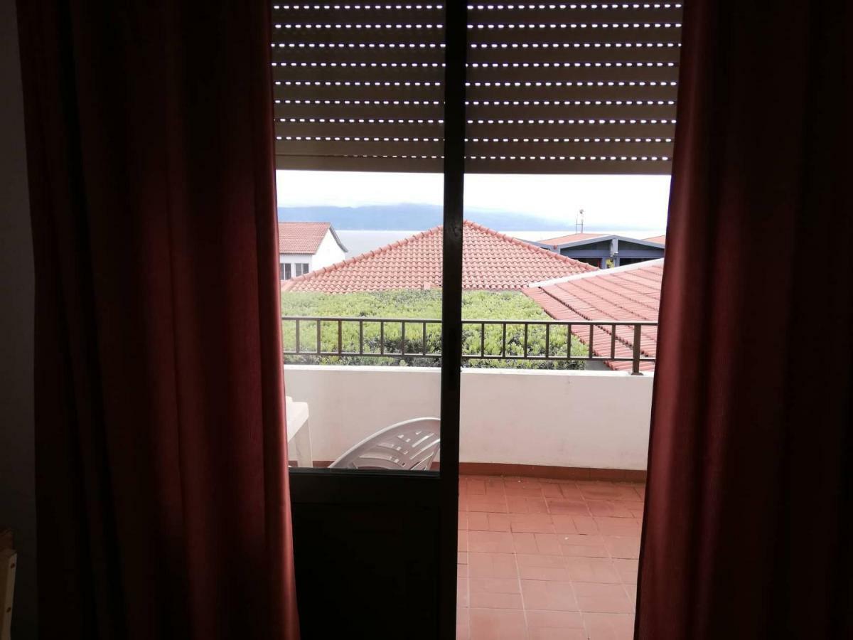 Residencia Livramento Hotel Velas Exterior photo